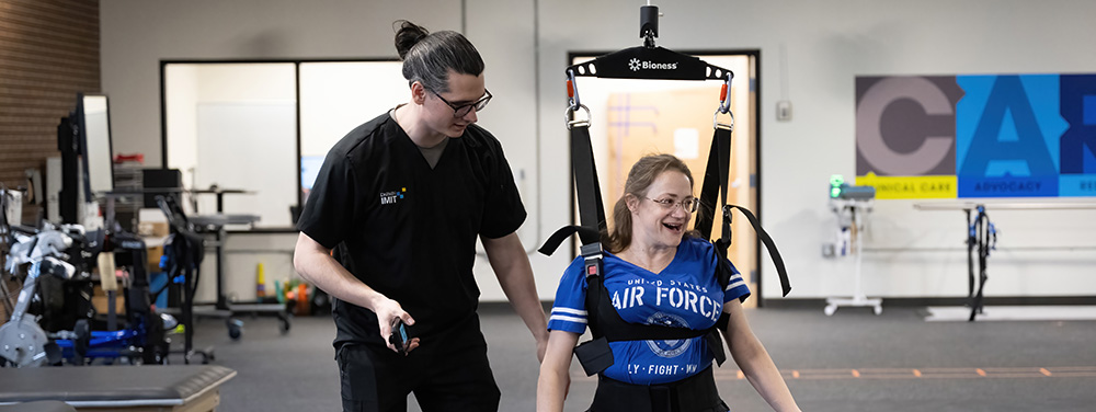 Patient working with Clinical Director Tom Danat